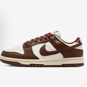 Brown nike woman’s dunks low